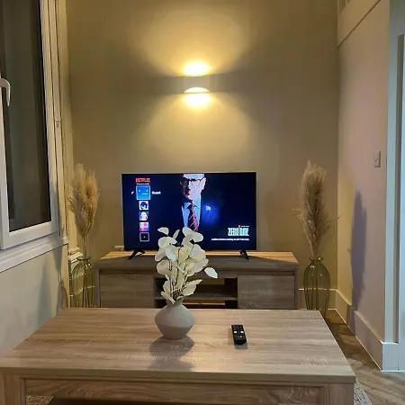 1 Bed In The Heart Of * Leeds (West Yorkshire)