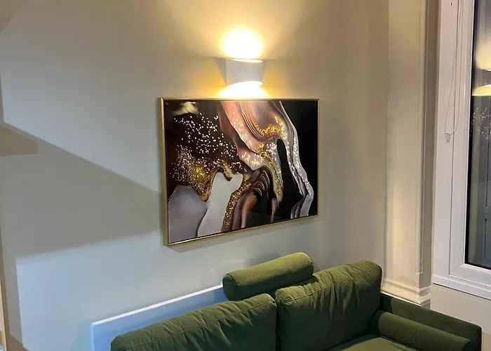 1 Bed In The Heart Of