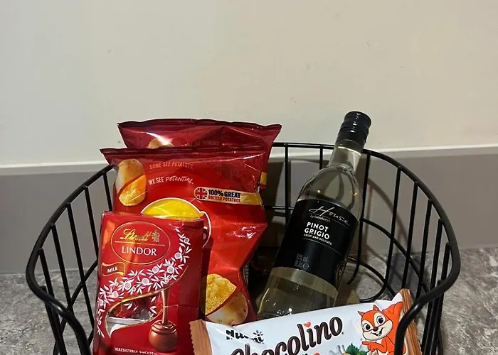 1 Bed In The Heart Of Lejlighed